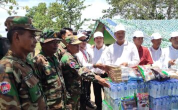 ថ្ងៃនេះ សមាគមសម្ព័ន្ធយុវជនដើម្បីសន្តិភាព សាខាខេត្តបន្ទាយមានជ័យ បានធ្វើសកម្មភាពមនុស្សធម៌ចំនួនពីរគឺ៖…