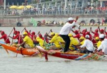សម្តេចបវរធិបតី ហ៊ុន ម៉ាណែត ចេញសារាចរផ្អាកការប្រារព្ធព្រះរាជពិធីបុណ្យអុំទូក បណ្តែតប្រទីប និងសំពះព្រះខែ អកអំបុក ឆ្នាំ២០២៦ នៅរាជធានីភ្នំពេញ តែនៅបណ្តាខេត្តអាចប្រារព្ធធ្វើបានធម្មតា