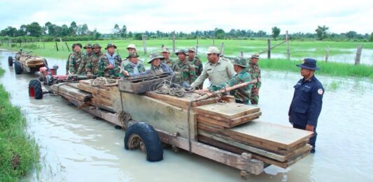 កងកម្លាំងចម្រុះស្រុកសណ្តាន់ បង្ក្រាបបទល្មើសព្រៃឈើទាន់មាផ្សែង មានតែកុកទេដែលភ្លេចជង់ តែជង់មិនដែលភ្លេចកុកឡើយ