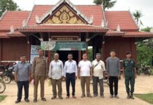 អាជ្ញាធរស្រុកឆែប ចុះបិទប្រកាសផ្អាកការដ្ឋានផ្ទះល្វែងខុសច្បាប់ជាផ្លូវការ ក្រោយម្ចាស់សំណង់រឹងរូសមិញព្រមចូលរួមសហការ