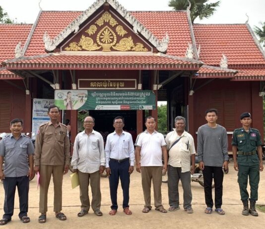 អាជ្ញាធរស្រុកឆែប ចុះបិទប្រកាសផ្អាកការដ្ឋានផ្ទះល្វែងខុសច្បាប់ជាផ្លូវការ ក្រោយម្ចាស់សំណង់រឹងរូសមិញព្រមចូលរួមសហការ