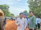 សមាគមសម្ព័ន្ធយុវជនដើម្បីសន្តិភាព សាខាខេត្តបន្ទាយមានជ័យ រួមជាមួយព្រះសង្ឃជាច្រើនអង្គ នាំយកអំណោយមនុស្សធម៌ប្រគល់ជូនវីរៈកងទ័ពជួរមុខនៅព្រំដែនកម្ពុជា-ថៃ