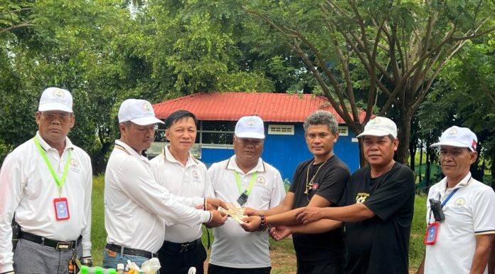 សមាគមសម្ព័ន្ធយុវជនដើម្បីសន្តិភាព សាខាខេត្តបន្ទាយមានជ័យ នាំយកអំណោយ និងថវិកាចែកជូនវីរកងទ័ពការពារព្រំដែនកម្ពុជា-ថៃ ក្នុងខេត្តបន្ទាយមានជ័យ