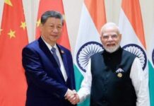 លោក Xi Jinping ប្រធានរដ្ឋចិនជួបពិភាក្សាការងារជាមួយលោក Narendra Modi នាយករដ្ឋមន្ត្រីឥណ្ឌា