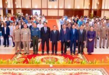 រដ្ឋមន្ត្រី ហួត ហាក់៖ ព្រះសីហនុត្រូវពង្រីកសក្តានុពលទេសចរណ៍ និងធុរកិច្ច ដើម្បីក្លាយជាទីក្រុងសេដ្ឋកិច្ច និងទេសចរណ៍គំរូទី២
