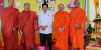 មហាសទ្ធាជ្រះថ្លា ពុទ្ធបរិស័ទខេត្តព្រះសីហនុ រួមគ្នាបោះពុម្ពគម្ពីរព្រះត្រៃបិដក ១,០០០ ឈុត វេរប្រគេនព្រះសង្ឃ ដើម្បីទ្រទ្រង់ព្រះពុទ្ធសាសនា និងអភិរក្សកេរមរតកធម៌អាថ៌