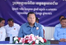 អតីតសមាជិកមកពីគណបក្សនយោបាយផ្សេងៗ ចំនួន៨១១នាក់ ចូលរួមជីវភាពនយោបាយជាមួយគណបក្សប្រជាជនកម្ពុជា ក្នុងស្រុកបន្ទាយអំពិល ខេត្តឧត្តរមានជ័យ