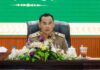ឯកឧត្តម នួន ផារ័ត្ន បានជំរុញដល់ប្រធានគណៈបញ្ជាការឯកភាពរដ្ឋបាលក្រុងស្រុក ខិតខំចុះត្រួតពិនិត្យ ទប់ស្កាត់ និងបង្ក្រាបសកម្មភាពកាប់ទន្ទ្រាន និងកាន់កាប់ដីព្រៃដោយខុសច្បាប់ ក្នុងភូមិសាស្ត្រខេត្តកំពង់ធំ និងចាត់វិធានការតាមច្បាប់ចំពោះជនល្មើស