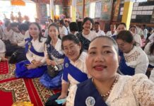សាខាសមាគមនារីកម្ពុជាដើម្បីសន្តិភាព និងអភិវឌ្ឍន៍ខេត្តព្រះសីហនុ ប្រារព្ធពិធីកាន់បិណ្ឌវេនទី១១ នៅតាមវត្តអារាមជាច្រើន និងបានបន្តសកម្មភាពមនុស្សធម៌ចែកអំណោយជូនប្រជាពលរដ្ឋក្រីក្រ