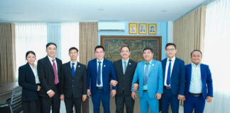 កម្ពុជា-វៀតណាម ត្រៀមបង្កើតមជ្ឈមណ្ឌលពាណិជ្ជកម្មទ្វេភាគីនៅផ្សារ KC ជំរុញការនាំចេញកសិផល ដោយគ្រោងផ្គូផ្គងសហគ្រាសចំនួន៦០០